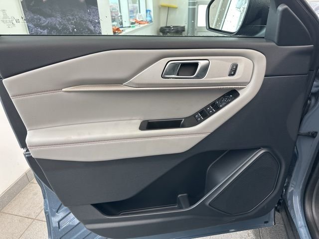 New 2026 Vapor Blue Metallic Ford Active image 15