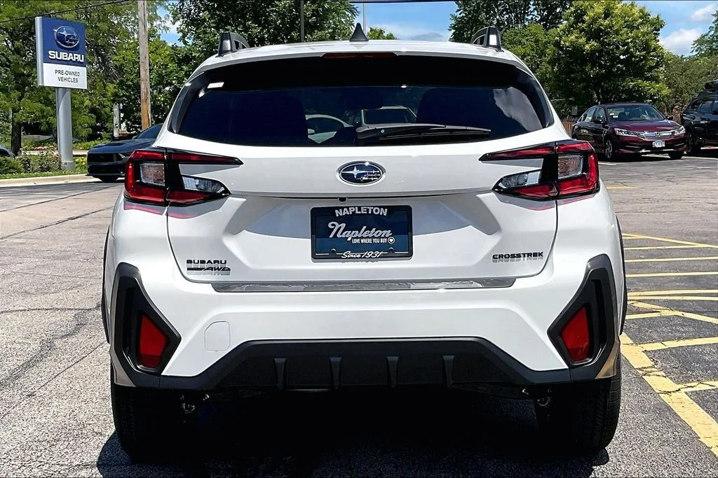 New 2026 CRYSTAL WHITE PEARL Subaru Premium image 5