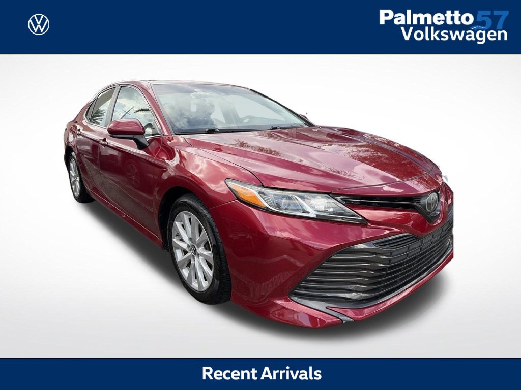 Used 2018 Red Toyota LE image 1