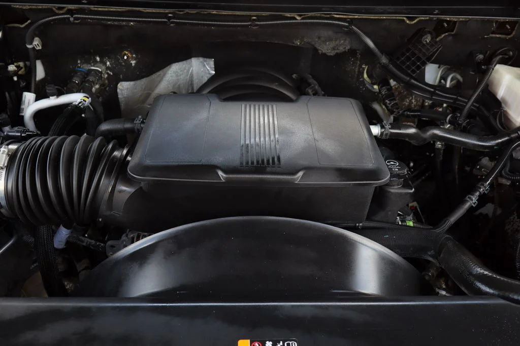 Used 2022 White Chevrolet LT image 29