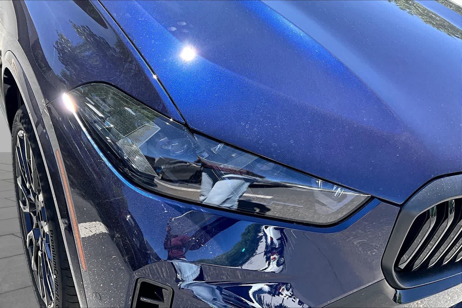 New 2026 Tanzanite Blue II Metallic BMW xDrive50e image 13