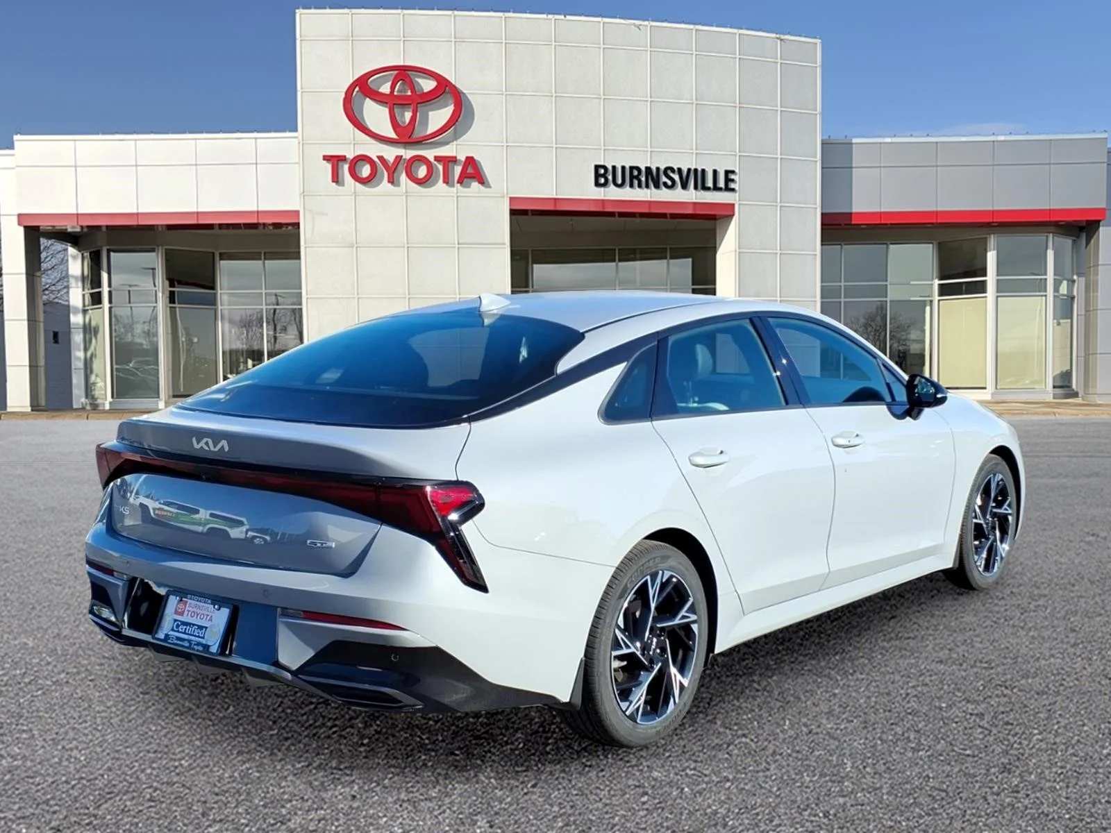 Used 2025 Gray Kia GT-Line image 3