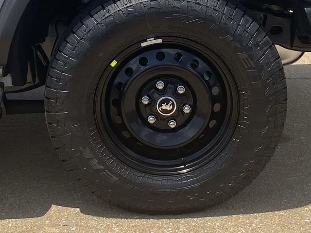 New 2026 Avalanche Gray Ford Outer Banks image 8