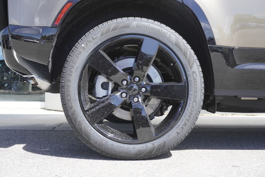 New 2026 Gondwana Stone Land Rover X-Dynamic SE image 32
