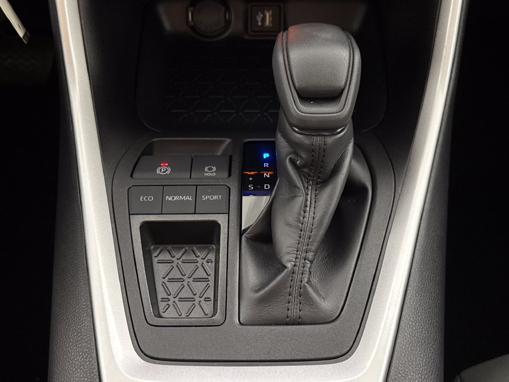 Used 2025 Gray Toyota LE image 20