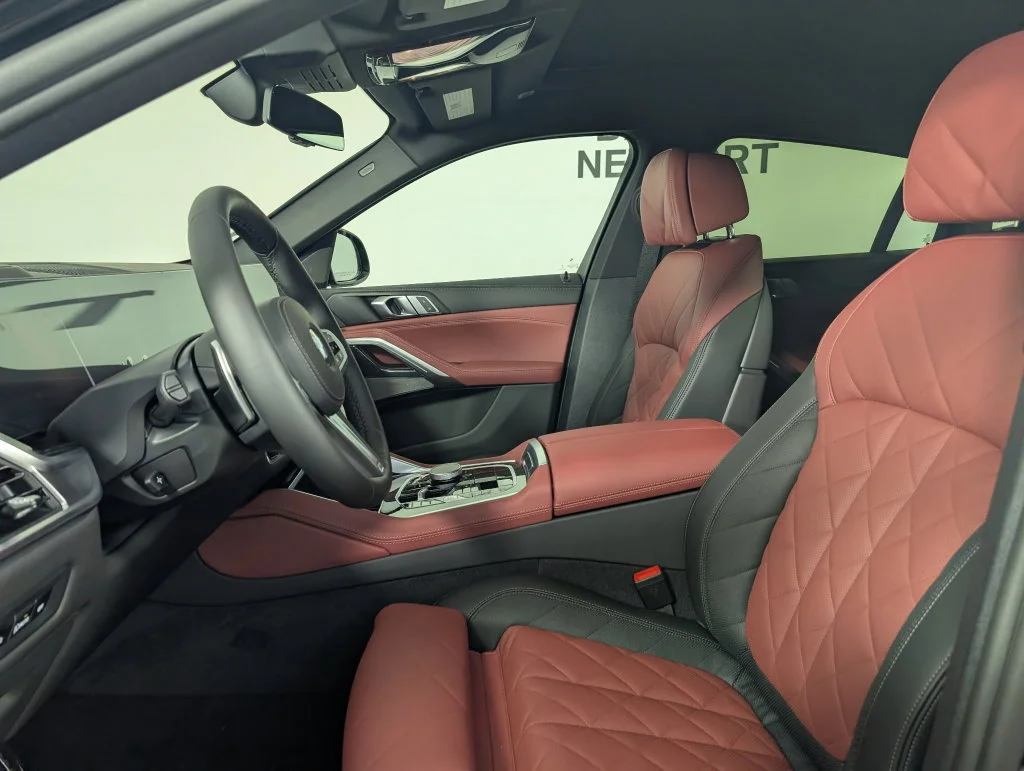 New 2027 Black Sapphire Metallic BMW xDrive40i image 2