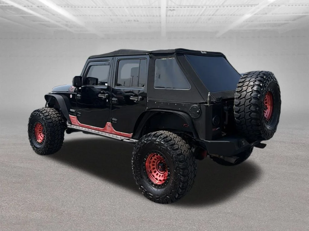 Certified Used 2018 Black Clearcoat Jeep Unlimited Rubicon image 10
