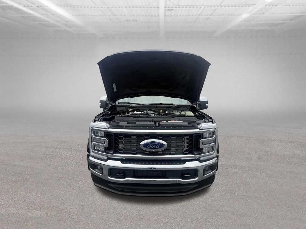 New 2026 Agate Black Metallic Ford F-450® Lariat® image 70