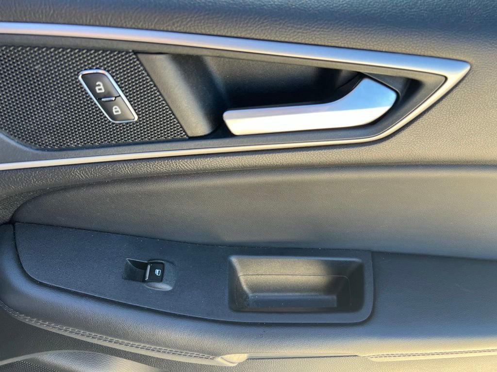 Used 2024 Gray Metallic Ford SEL image 28