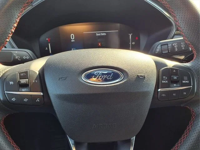 2024 Ford Escape ST-Line - Photo 17