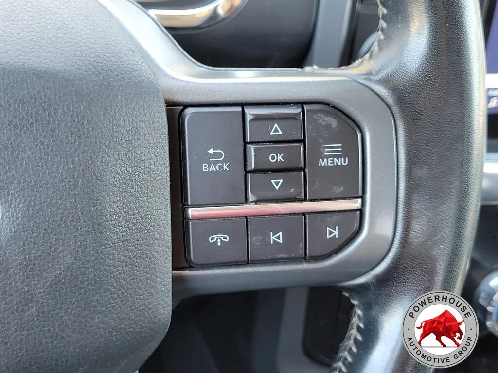 Used 2022  Ford Lariat image 29