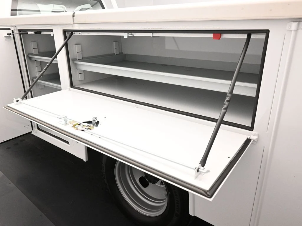 2026 Ford F-350 Super Duty Chassis Cab XL - Photo 18