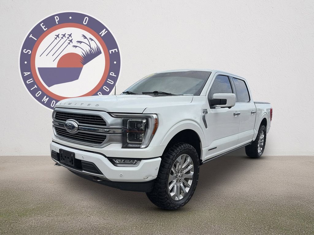 Used 2023 White Ford Limited image 2