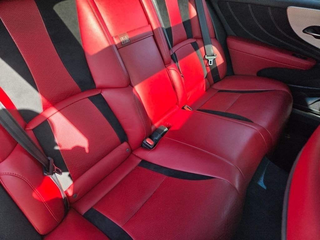 Used 2018 Ultra White Lexus 500 image 5