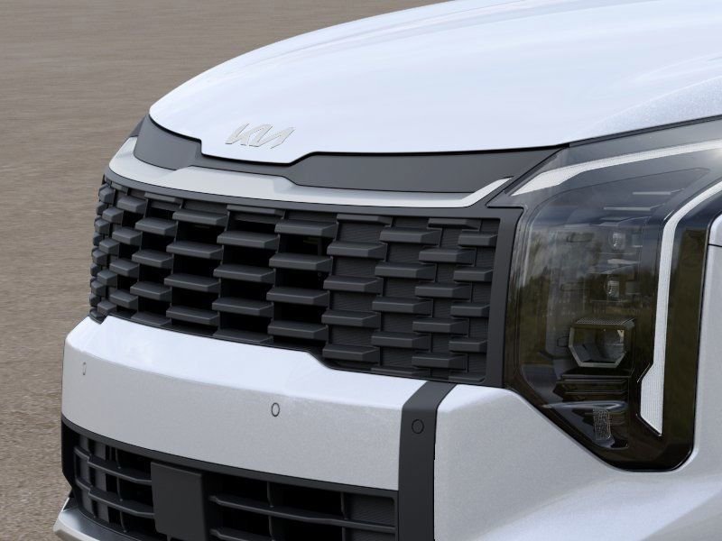 Used 2026 White Kia LX image 13