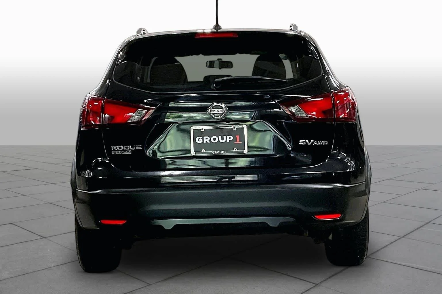 Used 2017 Magnetic Black Nissan SV image 5