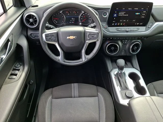 Used 2024 Gray Chevrolet LT image 11