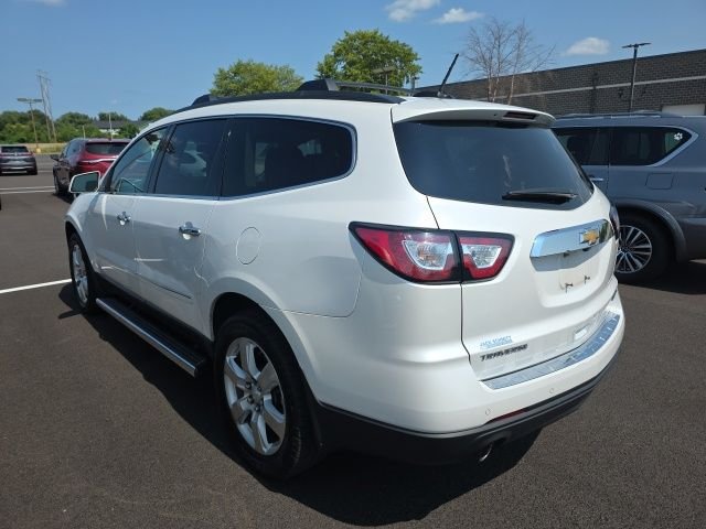 Used 2017 Chevrolet Traverse Premier with VIN 1GNKRJKD5HJ319511 for sale in O'Fallon, IL