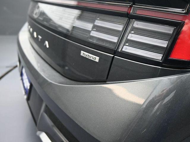 New 2026 Gray Hyundai SEL image 23