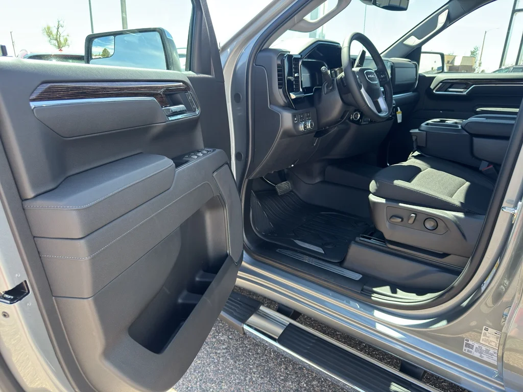 New 2026 Sterling Metallic GMC SLE image 12