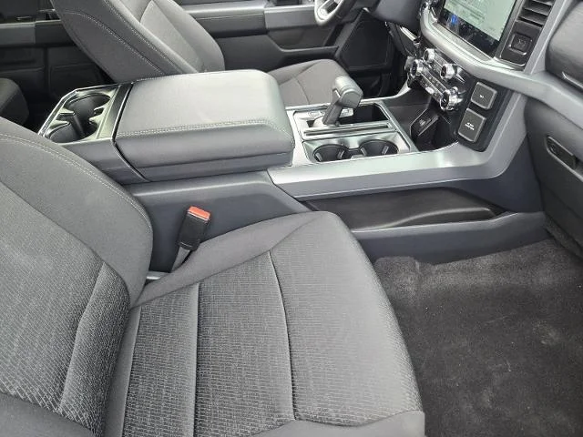 New 2026 Oxford White Ford XLT image 29