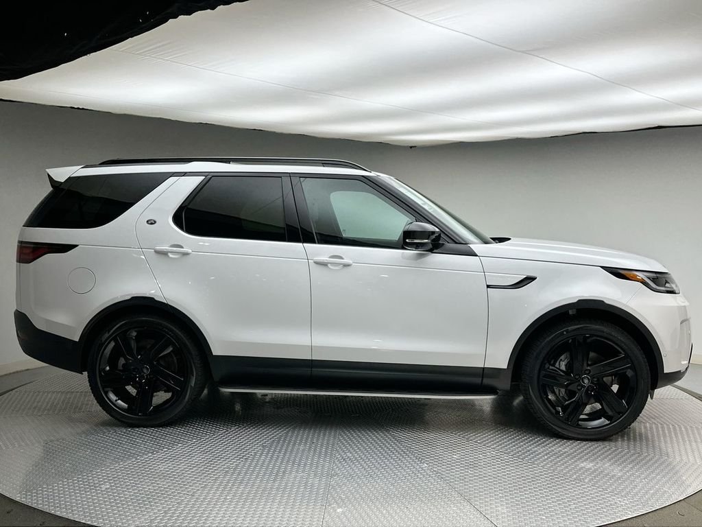 New 2026 Fuji White Land Rover S image 4