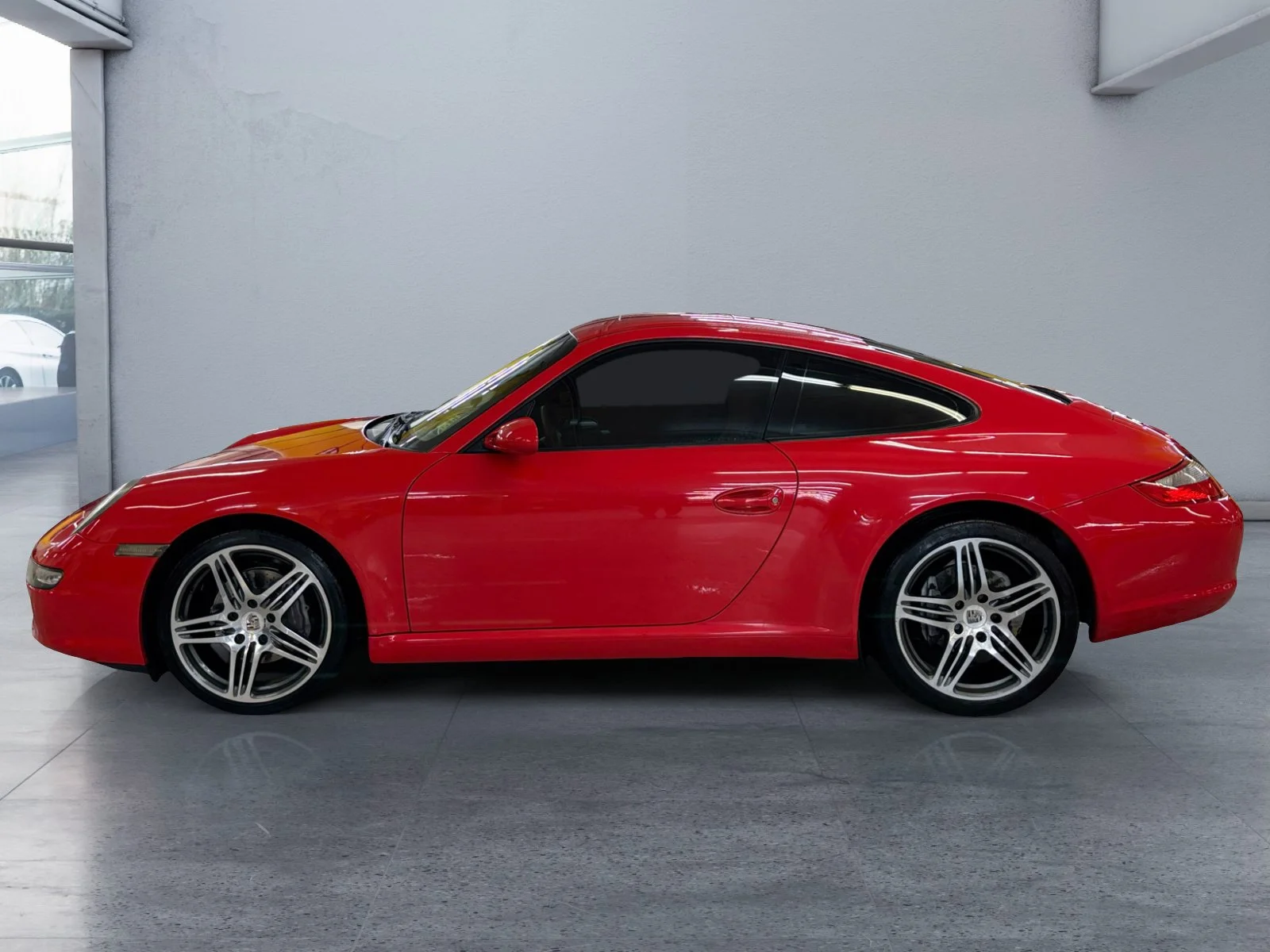 Used 2007 Red Porsche Carrera image 2