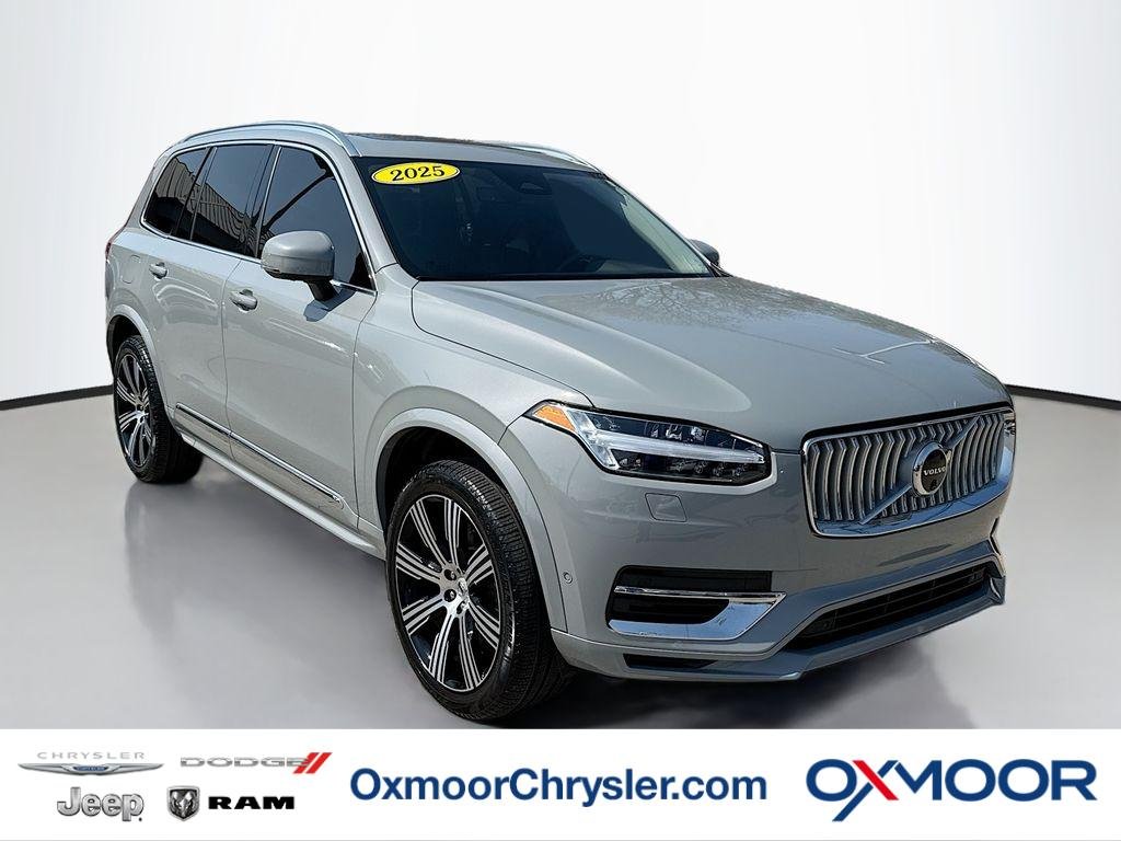 2025 Volvo XC90 T8 Recharge Plus Bright 7-Seat 4WD's photo