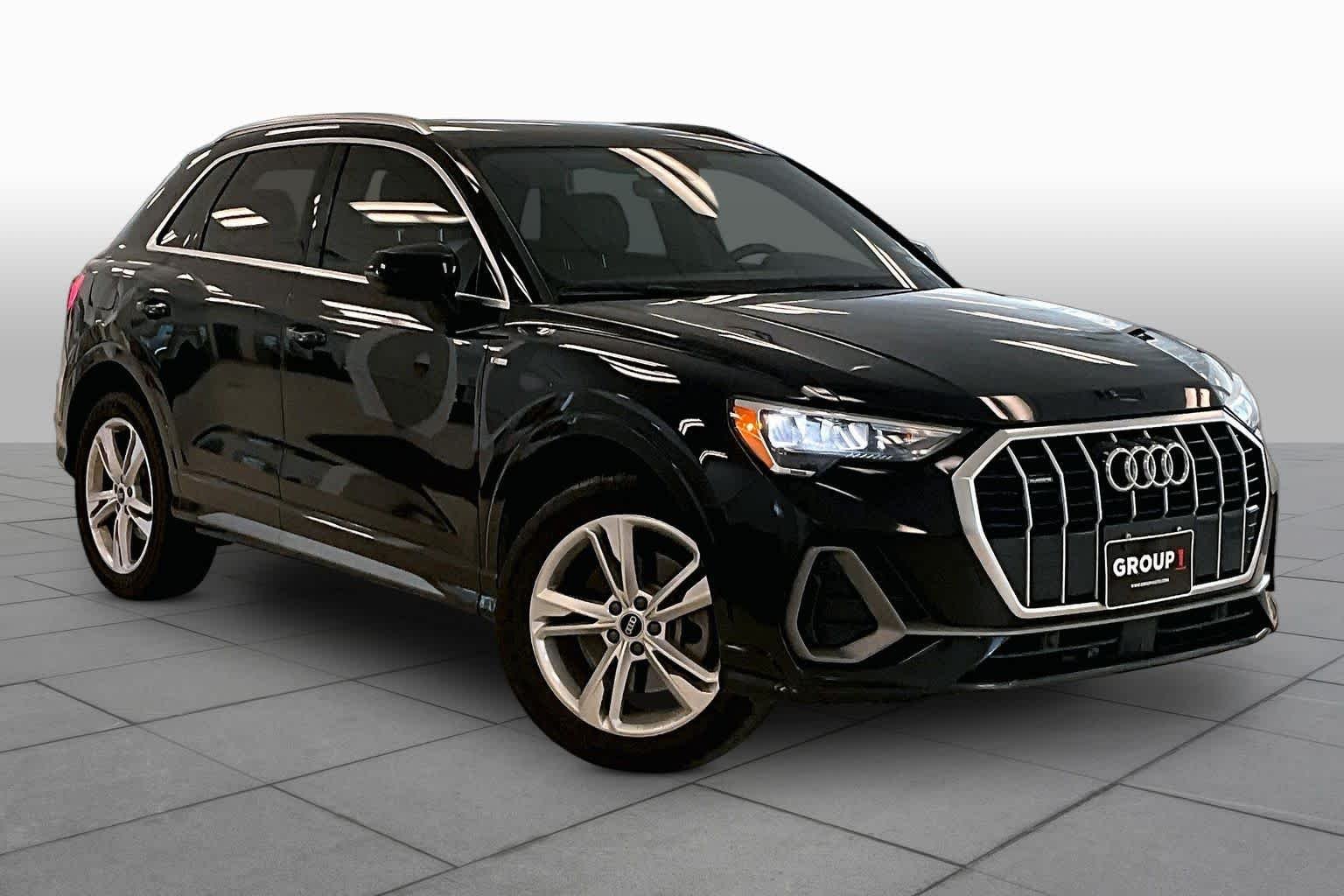 Pre-Owned 2022 Audi Q3 S Line Premium