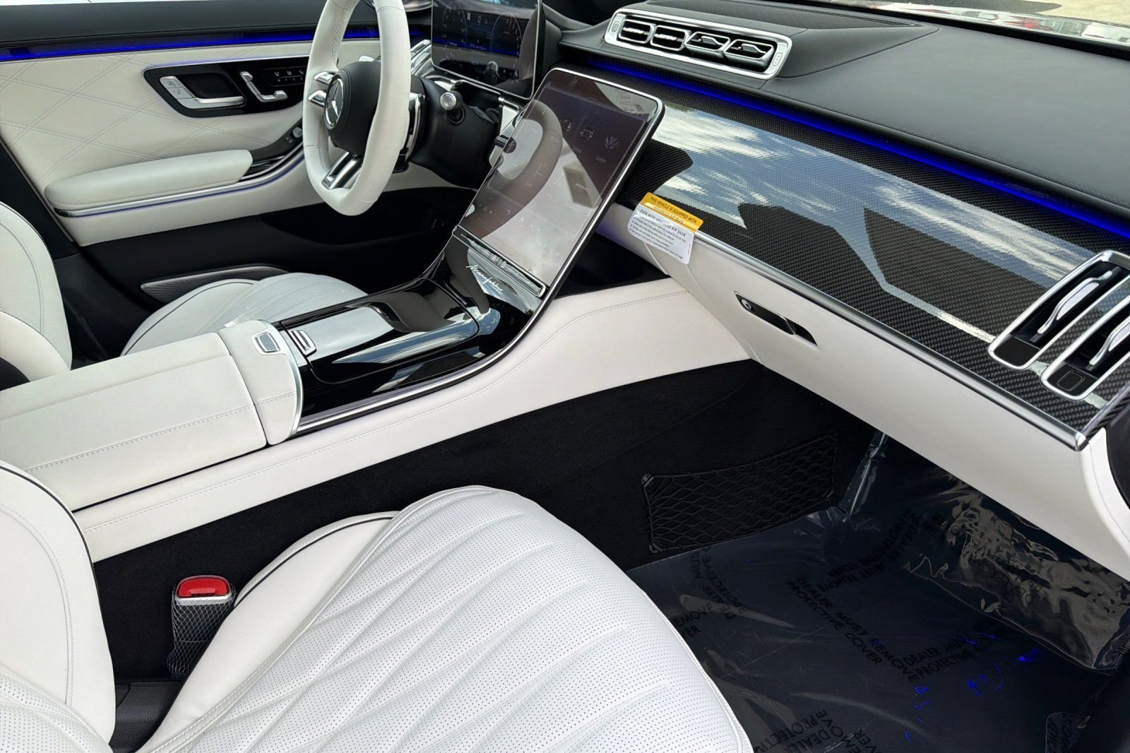 New 2026 MANUFAKTUR Exclusive Arabian Grey Non-Metallic Mercedes-Benz S 63 E AMG® image 9