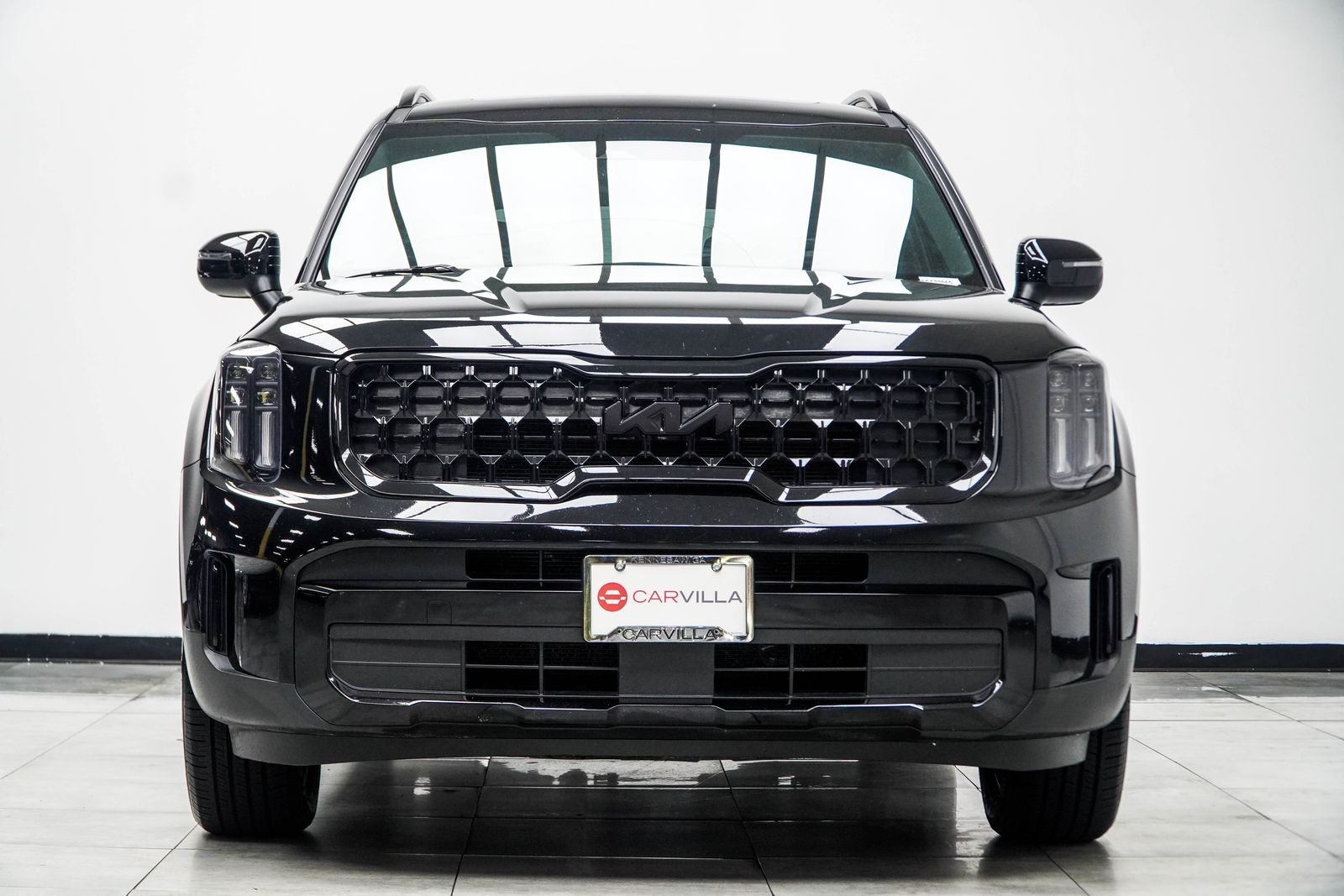 Used 2025 Black Kia EX X-Line image 8