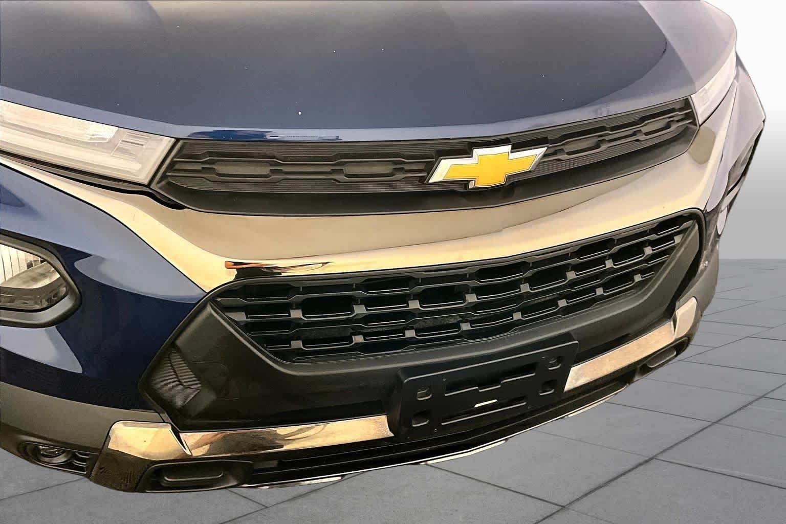 Used 2022 Blue Glow Metallic Chevrolet ACTIV image 32