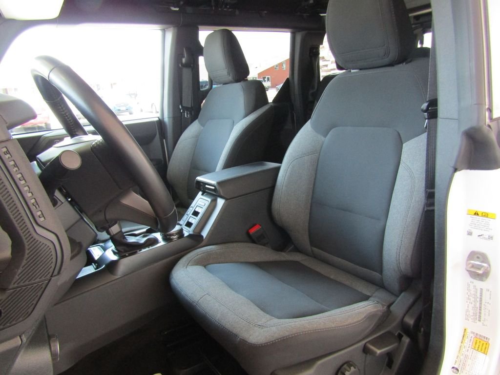 Used 2025 White Ford Big Bend image 18
