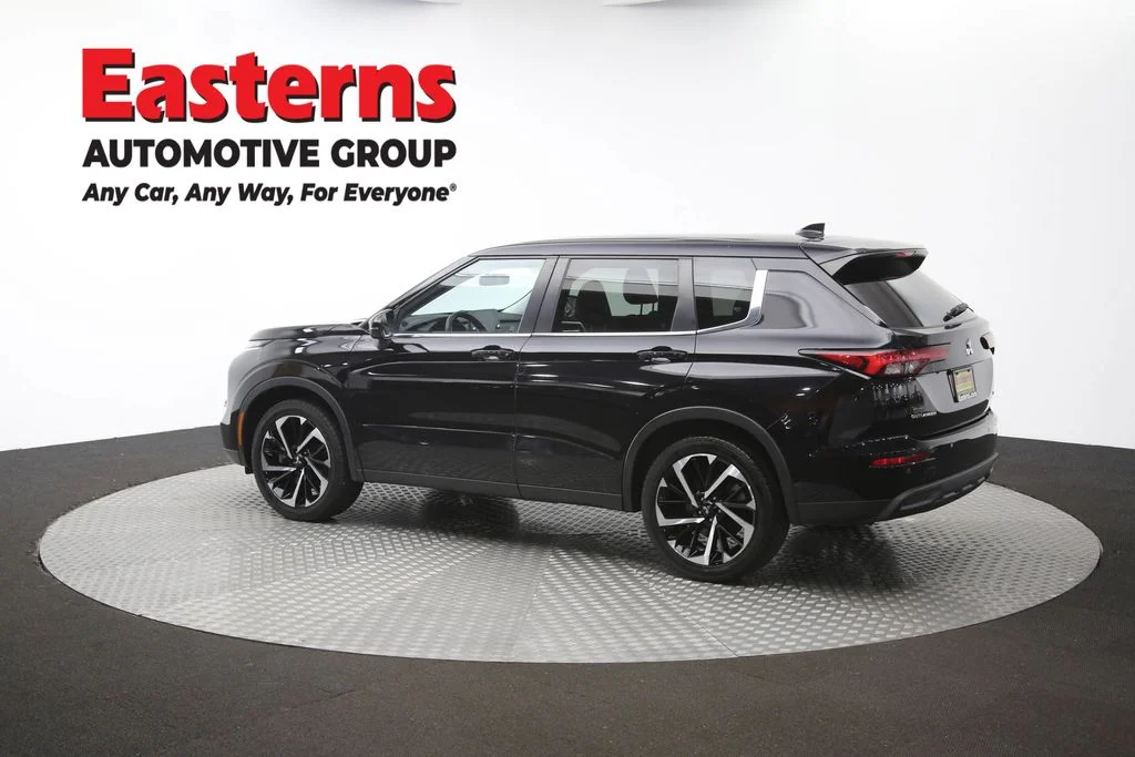 Used 2024 Black Mitsubishi SE image 62