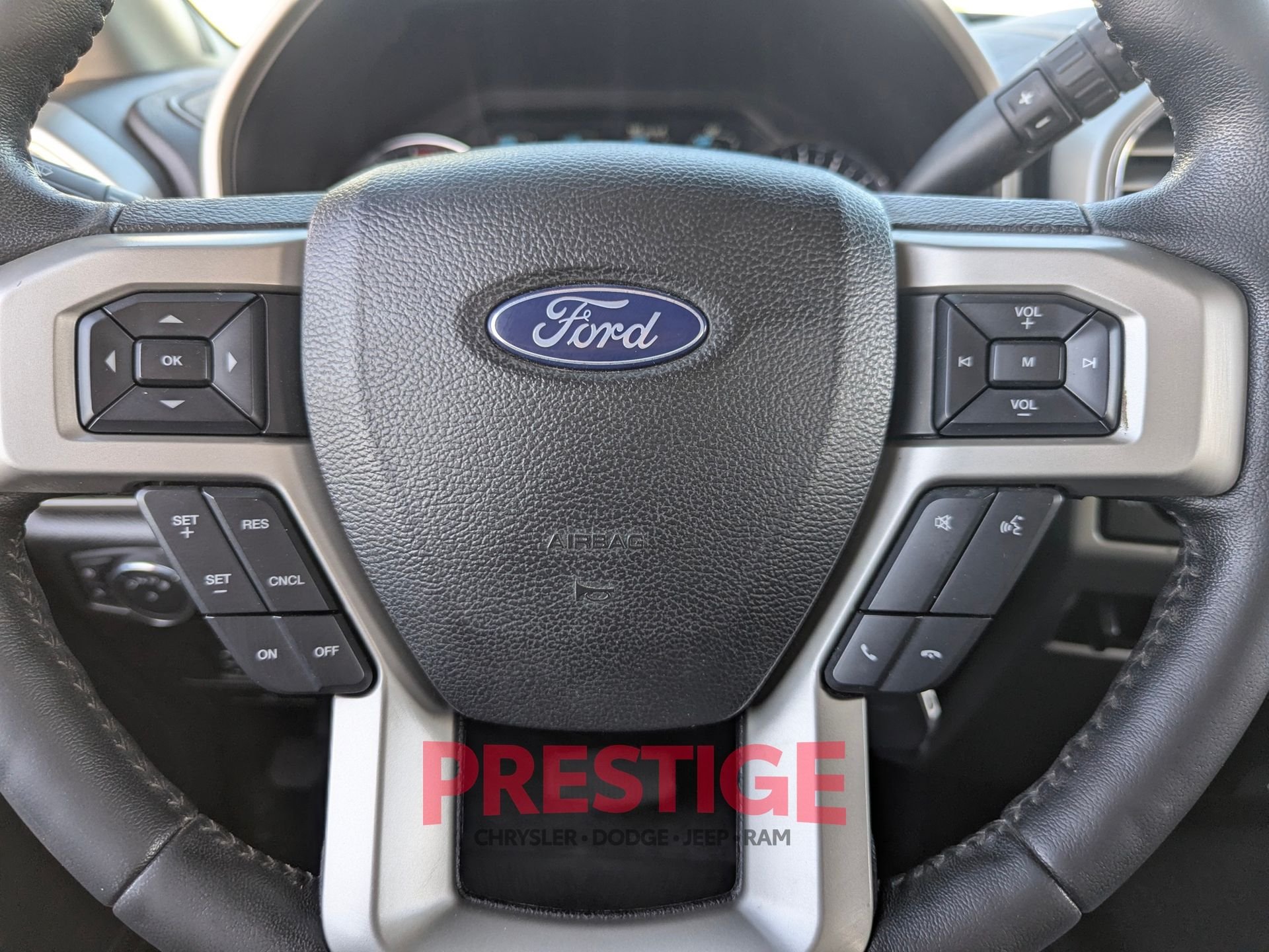 Used 2017 Silver Ford Lariat image 17