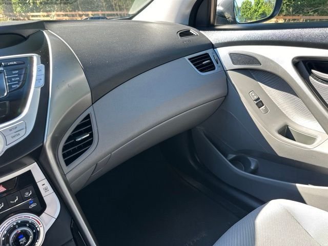 Used 2012 Titanium Gray Metallic Hyundai GLS image 33