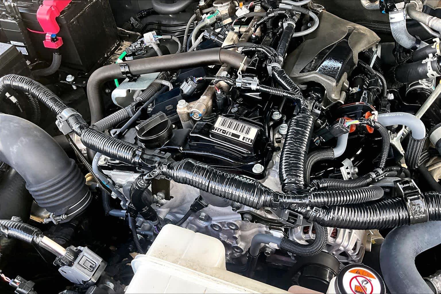 Used 2025 Underground Toyota SR image 31