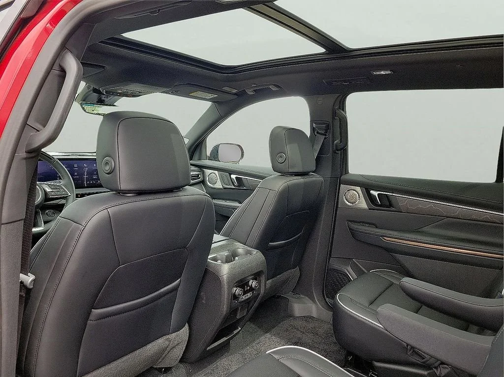2026 Buick Enclave Avenir - Photo 12