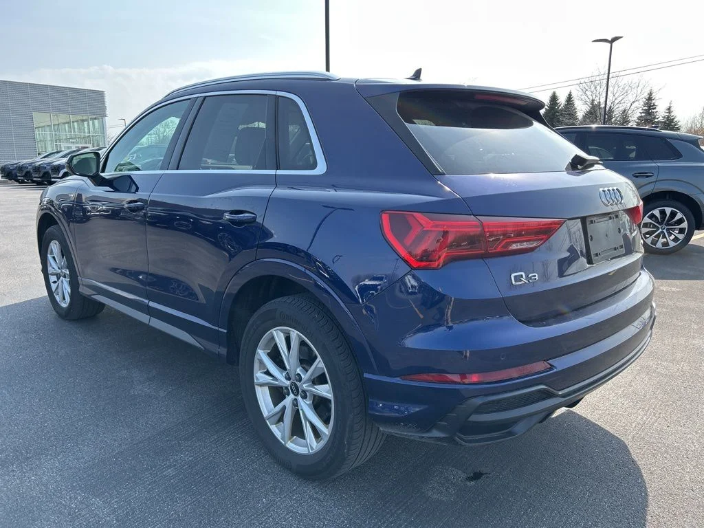 Used 2022 Blue Audi Premium image 7