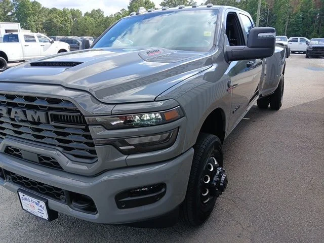 New 2026 Ceramic Gray Clear-Coat Exterior Paint RAM Big Horn image 12