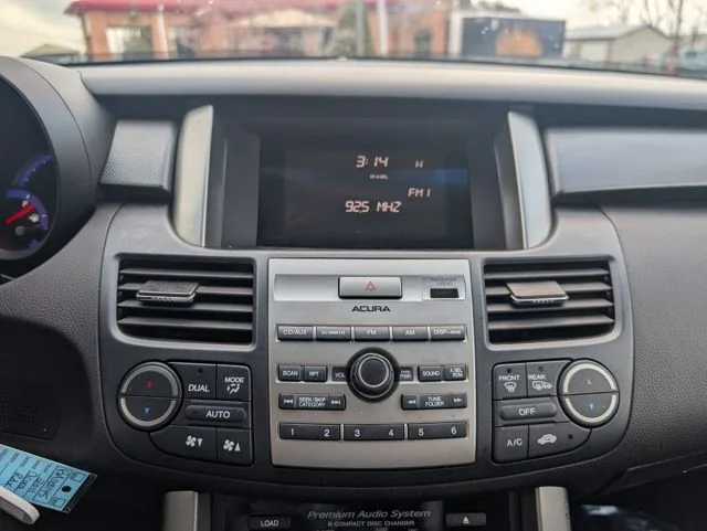 Used 2011 Silver Acura Base image 12