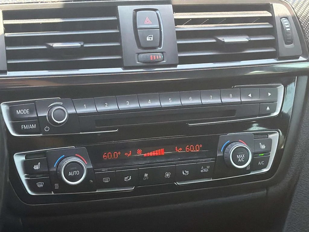 Used 2015 Mineral Gray Metallic BMW  image 19