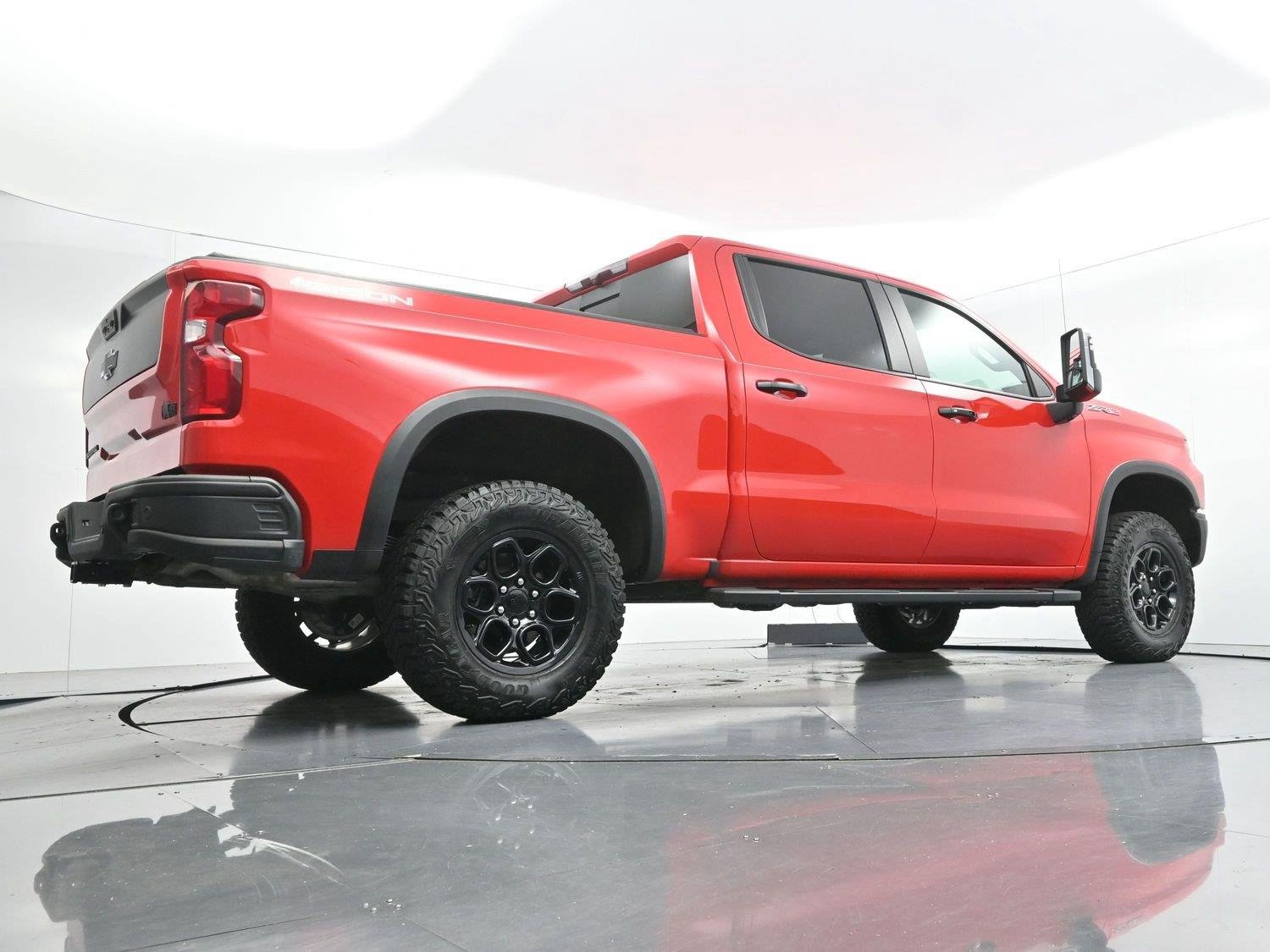 Used 2024 Red Hot Chevrolet ZR2 image 54