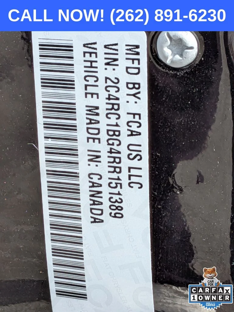 Used 2024 Black Chrysler Touring L image 33