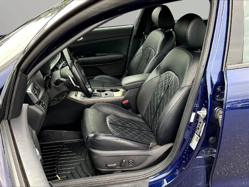 Used 2019 Horizon Blue Kia SX image 24