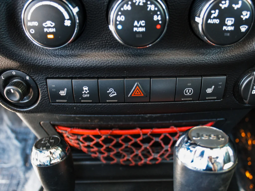 Used 2017 Gray Jeep Unlimited Rubicon image 19