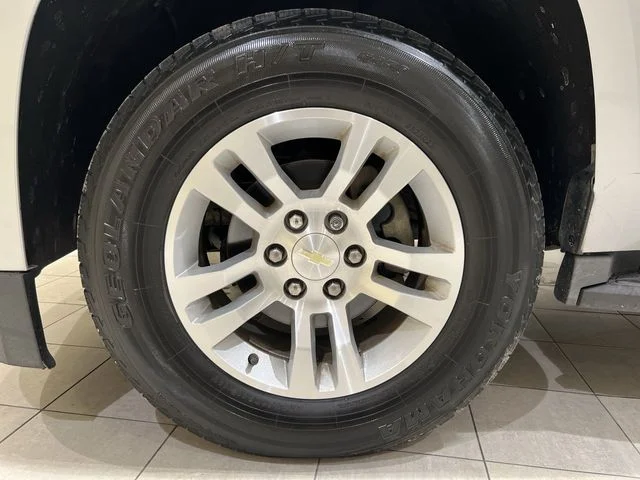 Used 2016 Silver Chevrolet LT image 29