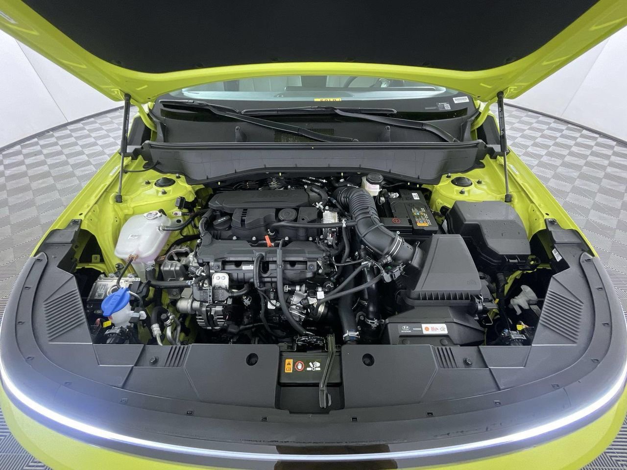 New 2026 Neoteric Yellow Hyundai Limited AWD image 11
