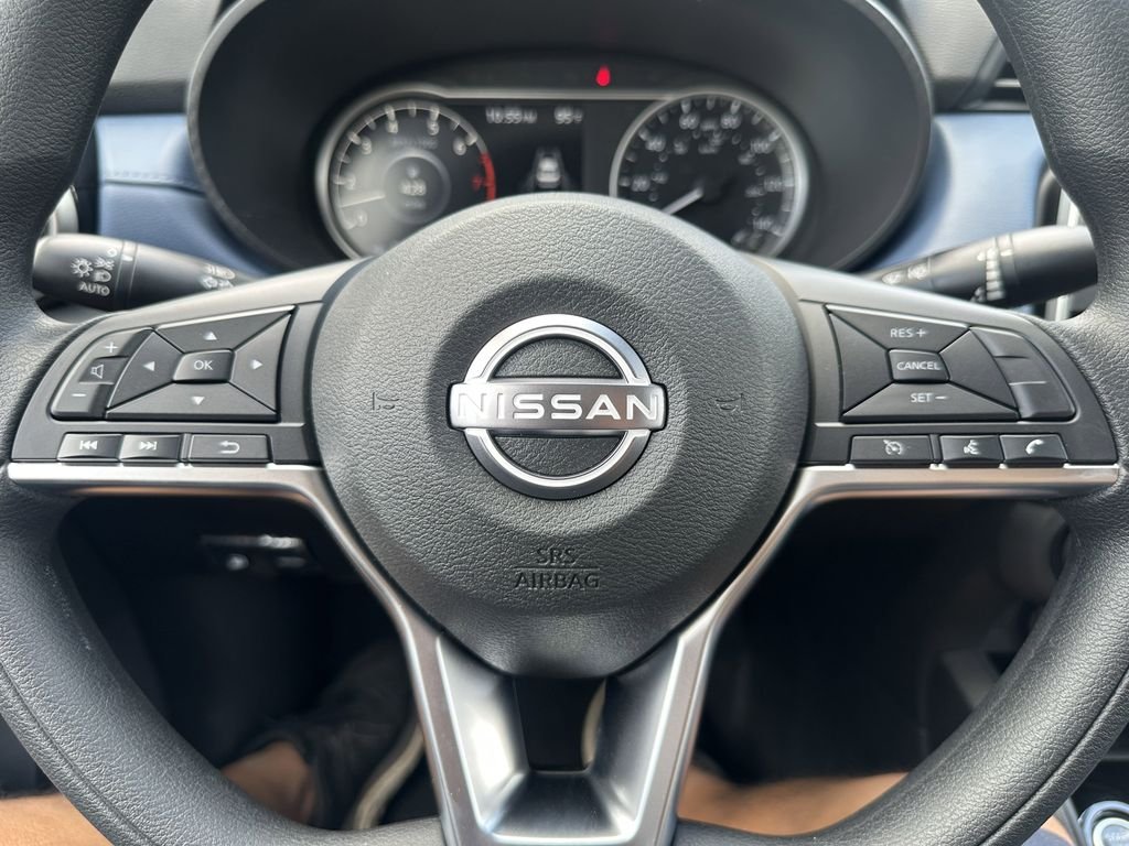 2025 Nissan Versa Sedan SV - Photo 16