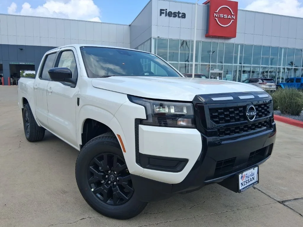 2026 Nissan Frontier SV Crew Cab 4X2 SWB's photo